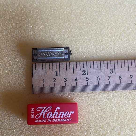 🎶✨ Vintage Mini NO. 39 Little Lady HOHNER HARMONICA 1 1/2" In Red Box✨🎶 - Picture 10 of 12